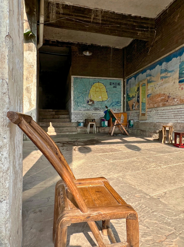 忠县这个「活着的老城」，烟火气封神了！