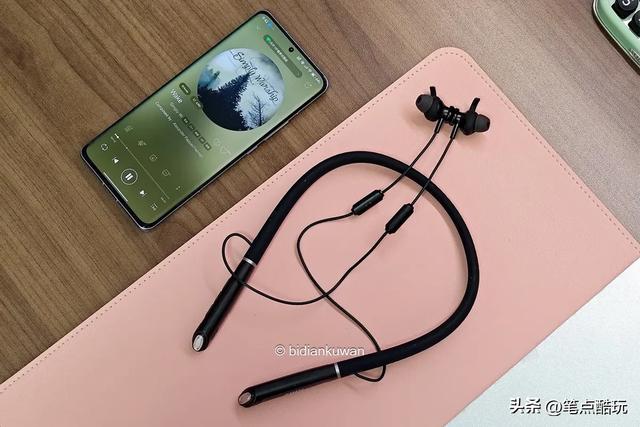 听力下降别慌张，给老爷子试试町石挂脖式助听器TC1600-N12