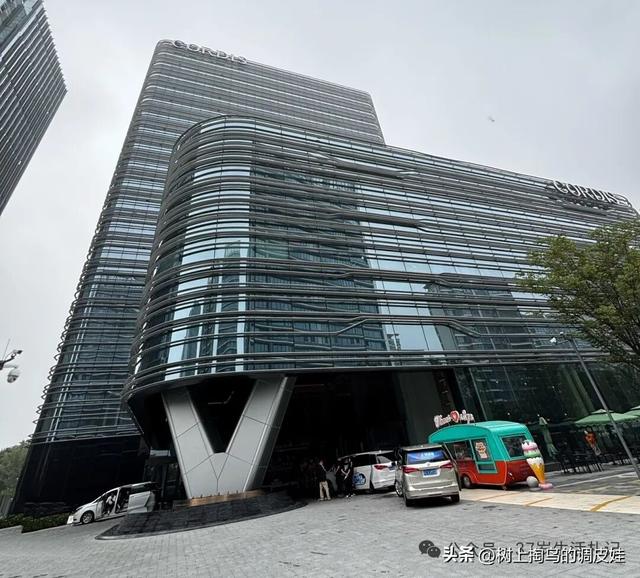 街边门面空置现象背后：危机与转机