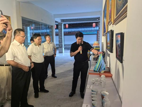 河源籍艺术家“回归”黄建南艺术馆落户万绿湖5A级景区