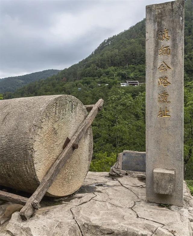 中国最悲壮的一条路，曾拯救了中国悲惨的命运，最适合60后挑战！