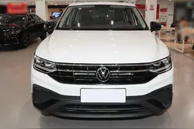 同为大众中型SUV，一汽大众探岳为何远不如上汽大众途观L卖得好？图片