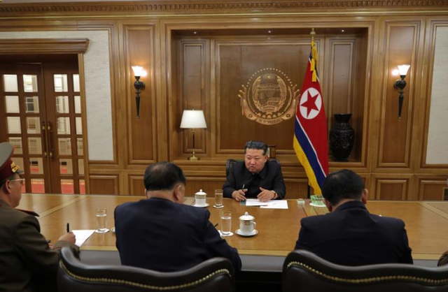 金正恩下达特殊指令，朝鲜高层落地北京，当面对王毅道出肺腑之言
