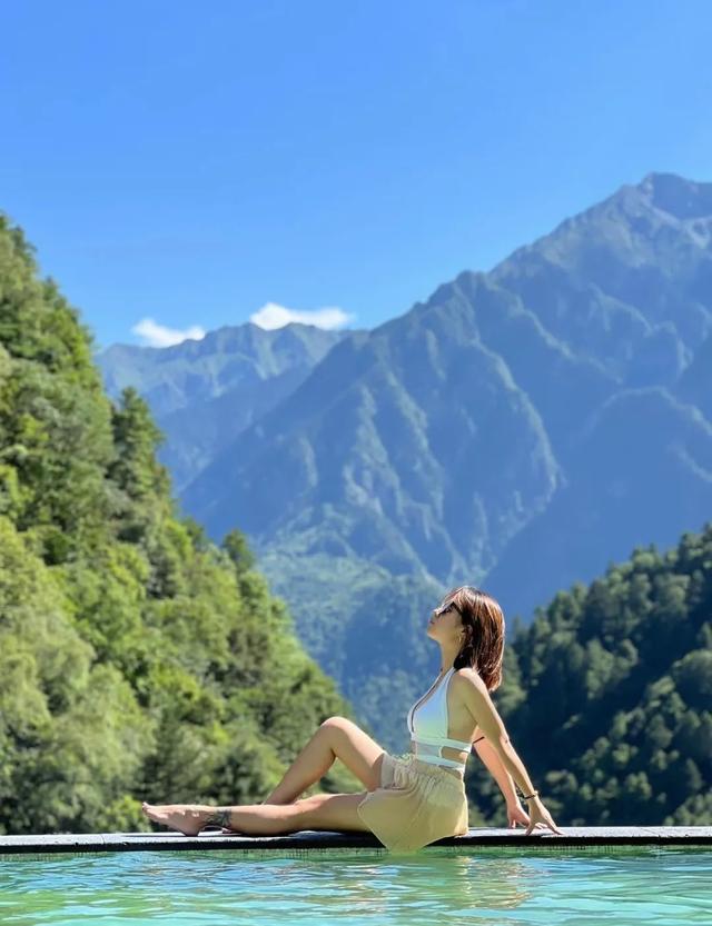 清清凉凉理想地！理县「出片天花板」，随手拍都是大片。