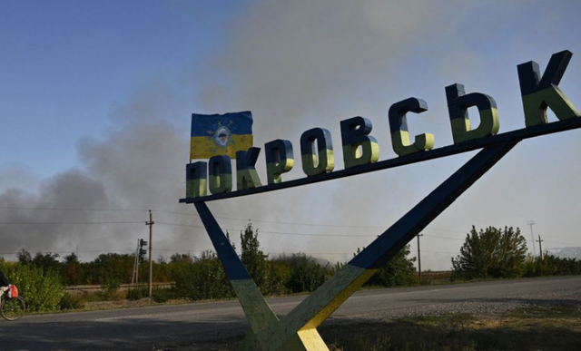 俄军趁浓雾进攻红军城，皮卡车首次入城，乌军只能干瞪眼