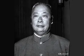 “打不下来的U-2”被我军首次用导弹击落，陈毅：用竹竿捅下来的图片