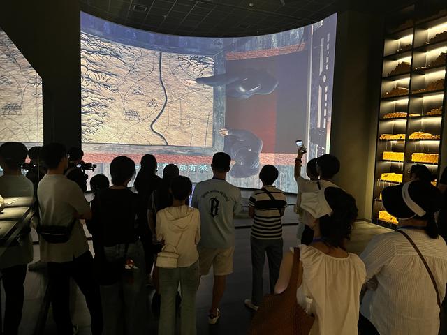 “晋韵华章·文旅共生”系列活动在山西太原古县城举办