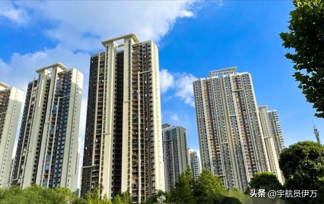 人口告别世界第一？二孩催生无效后，国家终于向住房出手了