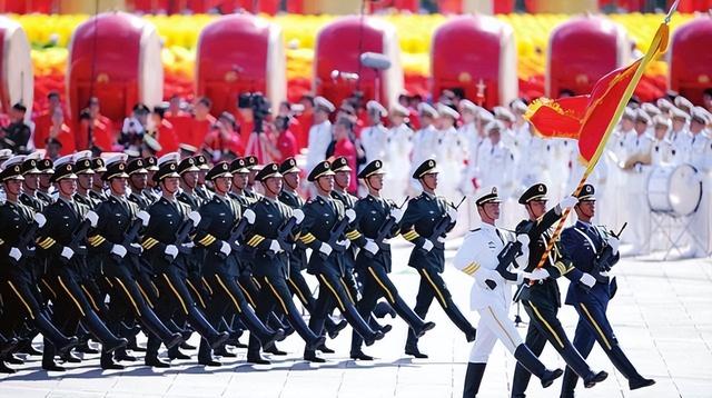 无路可逃？中国还未统台，海军被美日韩联合封锁围堵，要如何破局