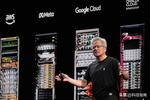 美国AI竞赛致命误判 以为能复制美元套路 中国企业已釜底抽薪
