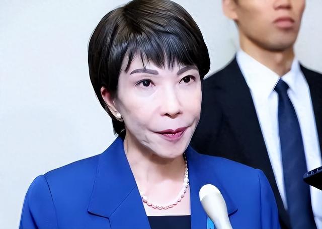 高市早苗等到帮手	，李在明下达总统令，要在苏岩礁与中国正面硬刚