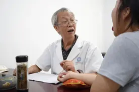 你的抑郁90%可以靠食物改善：吃对了，心情自然好图片