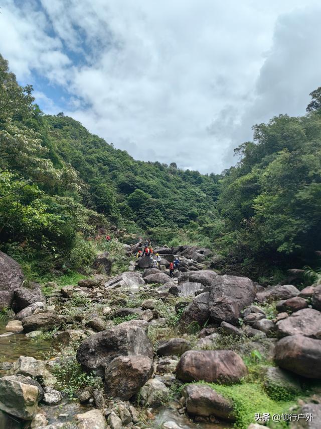 揭西白芒坝上游休闲玩水