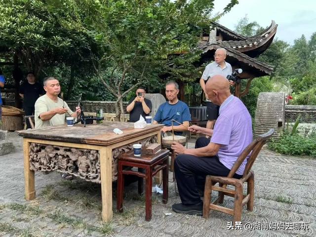 40℃高温？带娃躲进这两处深山秘境，把25℃的清凉和野趣全打包！