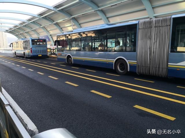 厦门BRT简直是快速公交的天花板，国内大城市应该大力推广