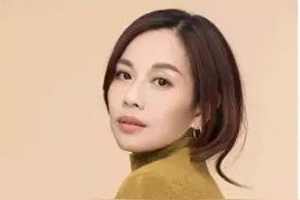 父亲猝死，与母亲反目，被闺蜜骗光积蓄又患癌的陈松伶，如今怎样图片