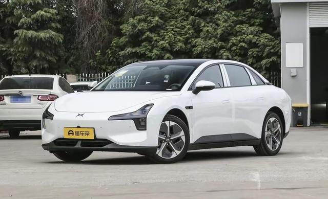 中年人买车避坑：劝你别碰混动的三个残酷真相