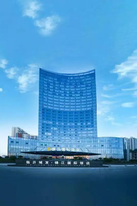 球迷们速来鲁Q集合啦！2025齐鲁超赛，临沂观赛旅游攻略送到，今日18：00开票