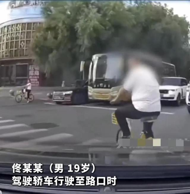 沈阳司机故意撞人后续，已被拘留，态度嚣张，有可能面临3年刑期