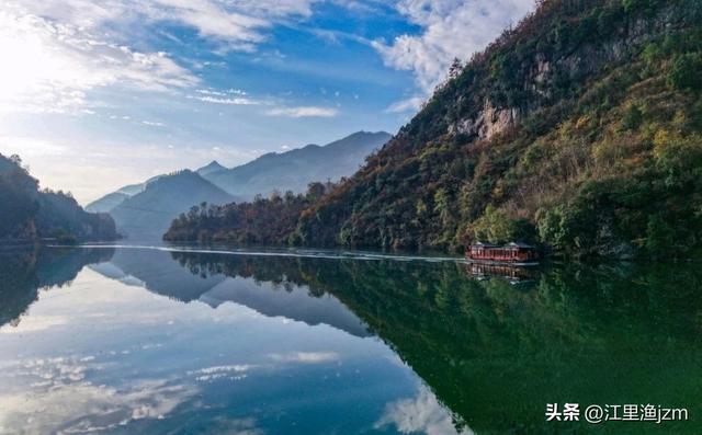 醉美罗家营，碧水映长天