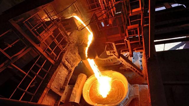 中国突破超纯铁技术！十万吨仅含8公斤杂质，打破美日垄断