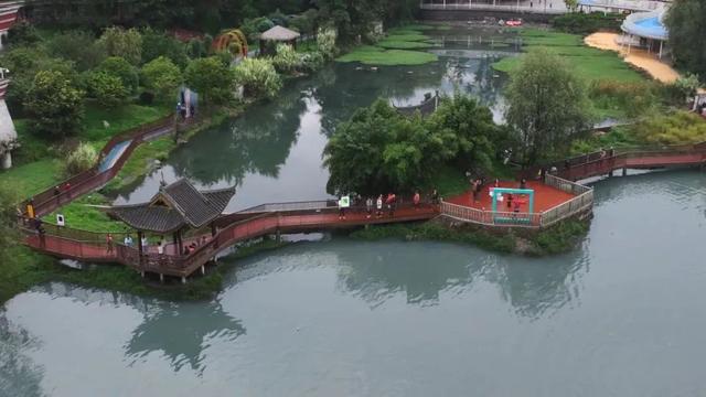 “清凉资源”释放消费活力，汶川避暑经济“火”力全开~