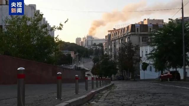 俄发动冲突爆发以来“最大规模”空袭