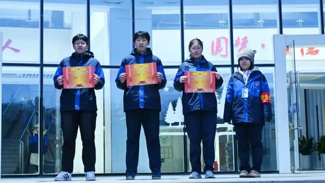 凝心聚力，气拔山河 | 恒德冬季拔河比赛热血开拔！