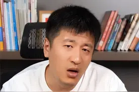 东航又出幺蛾子了？张雪峰怒喷东航，再也不坐东航了？图片