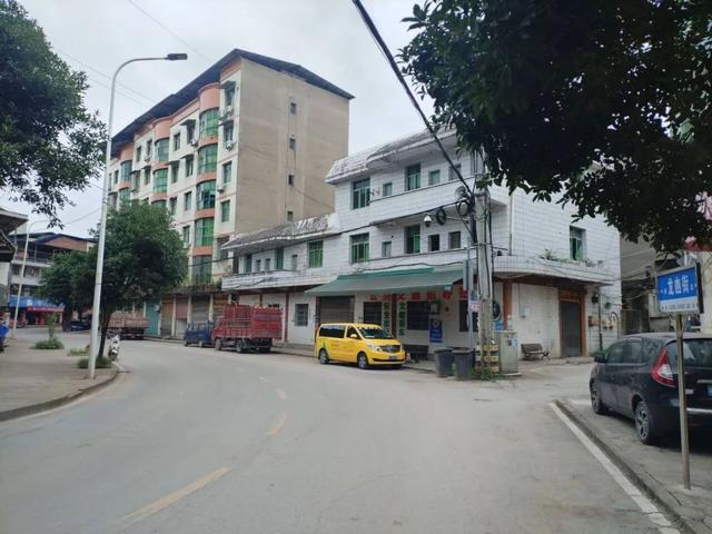 龙滩河上古桥跨，望溪广兴边界场