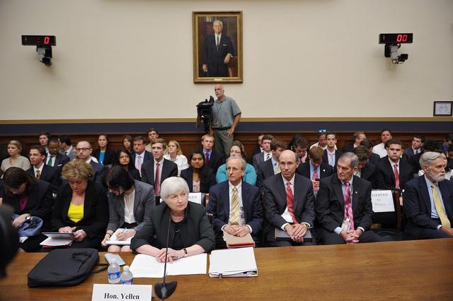 A股逢利好反跌：美联储降息、中美会谈，为何市场不买账