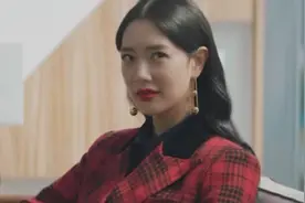 《梦想城》开播，韩国女神克拉拉一登场，我才知道什么叫蛇蝎美人图片