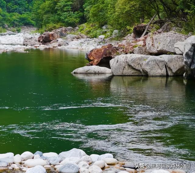 转给那个总说“没时间去远方”的朋友：你看，诗与远方，其实就在2小时车程外
