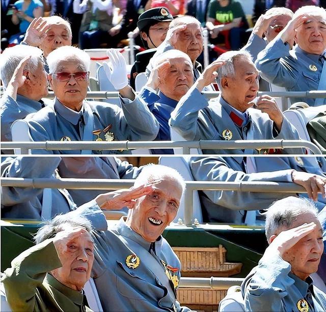 一路走好！阅兵刚结束不到24小时，102岁抗战老兵彭长竹安详离世