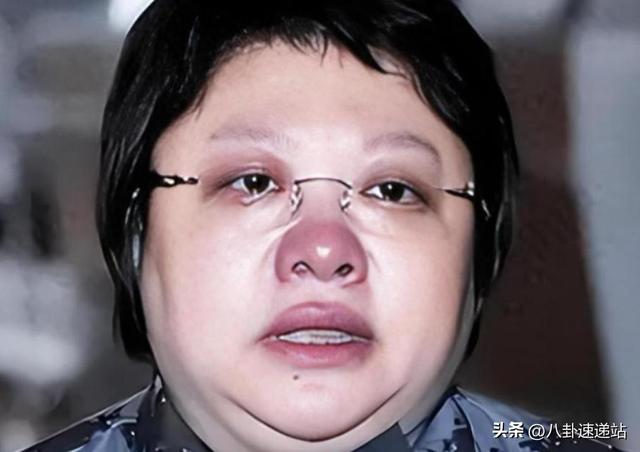 贪污上亿、假慈善？被实名举报的韩红，演唱会上终于忍不住痛哭