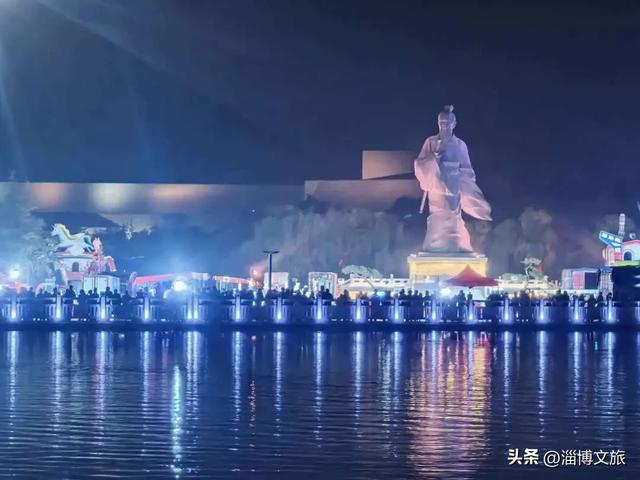 央视刷屏、“马”力全开!2026春节假期,淄博火爆出圈→