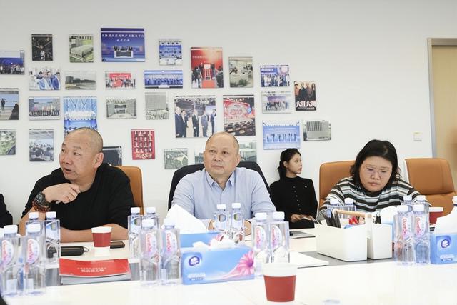 “AI+产教融合数字应用实验室”成立暨挂牌仪式在沪举行