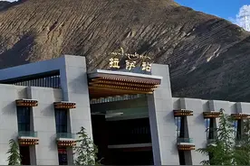 为何列车员反复强调，拉萨火车站禁止拍照？它为何如此特殊？图片