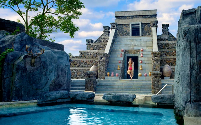 海口康养之旅，我会选择从自然疗愈与温泉养生开始