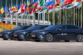 从进口豪车到国产高端：礼宾车变迁背后的大国崛起路图片