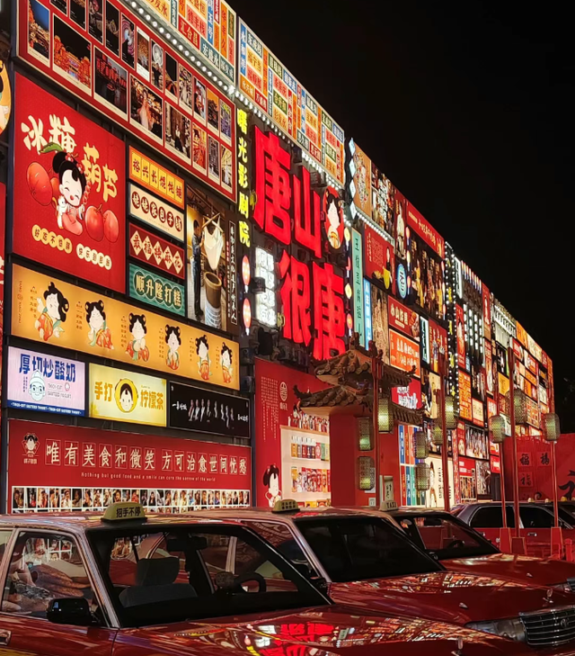 一半在地文化，一半情绪共鸣：近年文旅现象级案例盘点与解析