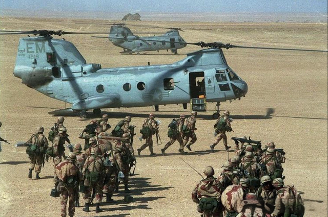 北京大阅兵后，俄方收到最新情报，美国为中国准备了25个秘密武器