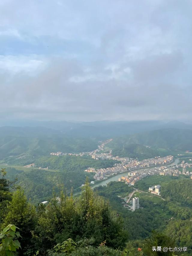 梅州周末游：丰顺留隍惠仁圣寺+黄金镇鸳鸯寨公园