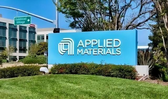 美媒：台积电既不能向中国大陆出口芯片，也不能卖芯片给美国