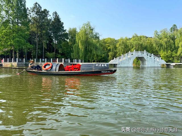 绍兴柯岩风景区，柯岩、鉴湖和鲁镇各自的魅力