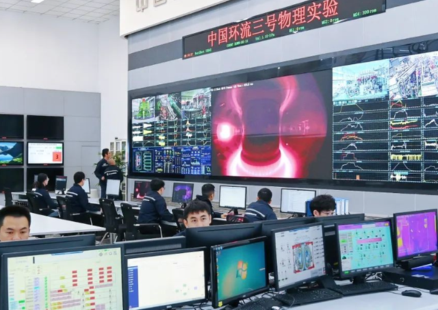 创世界记录！中国“人造太阳”取得重大突破，无限能源或成现实
