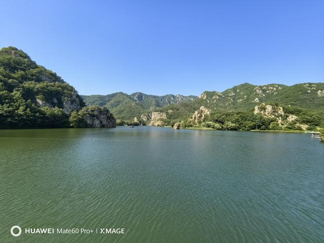 冰峪沟山青水秀不枉此行，景区里零碎收费感觉欠佳