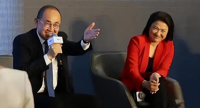 善恶终有报：疫情时对中国一毛不拔，却大方捐美国6亿，如今咋样