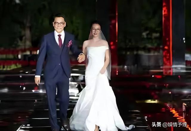 61岁李国庆婚礼！现场曝光 商界大佬云集 竟然娶到北大59岁初恋校友