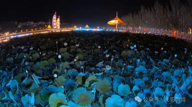 敦煌雨后党河风情线风景美如画